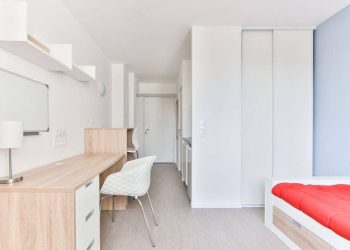 Les clés pour garantir la sécurité d’une chambre d’étudiant chez l’habitant