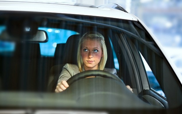 découvrez notre guide sur l'assurance auto dédiée aux étudiants : des conseils pour choisir la meilleure couverture, des offres adaptées et des astuces pour économiser. protégez votre véhicule tout en respectant votre budget d'étudiant.