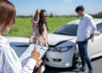 découvrez les meilleures options d'assurance auto à paris pour protéger votre véhicule. comparez les offres et trouvez la couverture adaptée à vos besoins et votre budget.