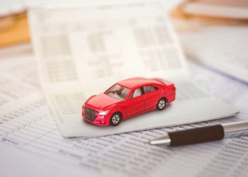 découvrez les tendances et les prévisions d'augmentation des assurances auto pour 2025. évaluez l'impact des facteurs économiques et législatifs sur vos primes d'assurance automobile et préparez-vous à faire des choix éclairés pour votre couverture.