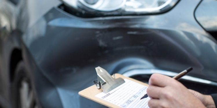 découvrez comment gérer efficacement les frais de réparation automobile et l'assurance. retrouvez des conseils pratiques pour réduire vos coûts, choisir la bonne couverture et éviter les surprises financières lors de la maintenance de votre véhicule.