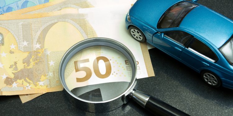 découvrez les prévisions de la hausse des tarifs d'assurance auto en 2026 et comment préparer votre budget pour cette augmentation.