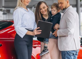 découvrez le plan proposé par hochul pour réduire les tarifs d'assurance auto et rendre la couverture automobile plus abordable pour tous.