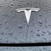 tesla fait face à un risque de révocation de sa licence d'assurance en californie, ce qui pourrait impacter ses activités dans l'état.