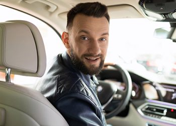 découvrez le top 10 des assurances auto en 2025 pour choisir la couverture idéale, comparer les garanties et bénéficier des meilleures offres du marché.