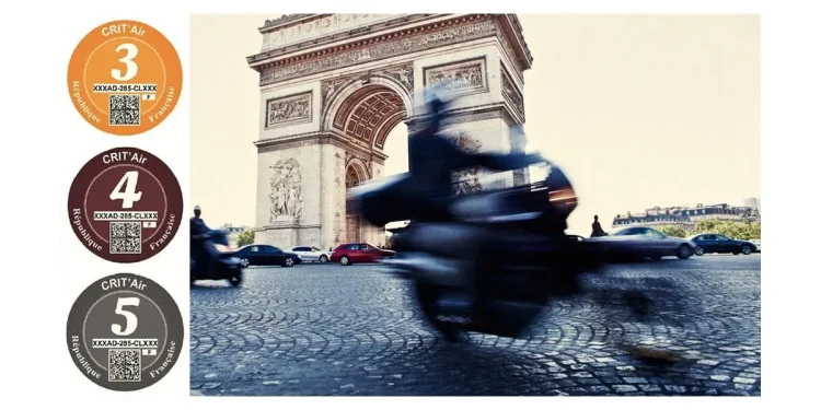 découvrez tout ce qu'il faut savoir sur les vignettes moto et scooter 2025 : tarifs, modalités d'achat et réglementation pour circuler en toute légalité.