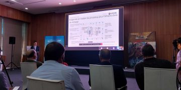 découvrez les enjeux actuels et les réformes prévues d'ici 2030 dans le secteur des assurances en tunisie, un marché en pleine transformation.