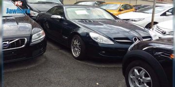 découvrez comment éviter les escroqueries liées aux déguisements de voitures de luxe et protégez-vous contre les arnaques courantes dans ce domaine.