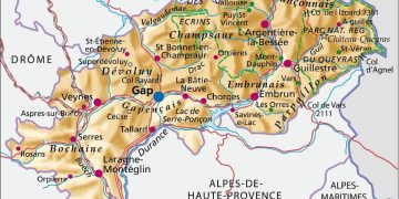 découvrez les 3 points clés à connaître sur les impôts, la retraite et l'assurance auto pour mieux gérer vos finances et votre protection.