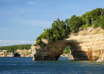 découvrez comment le michigan marque une réinvention décisive du parti démocrate, transformant son avenir politique et ses stratégies clés.
